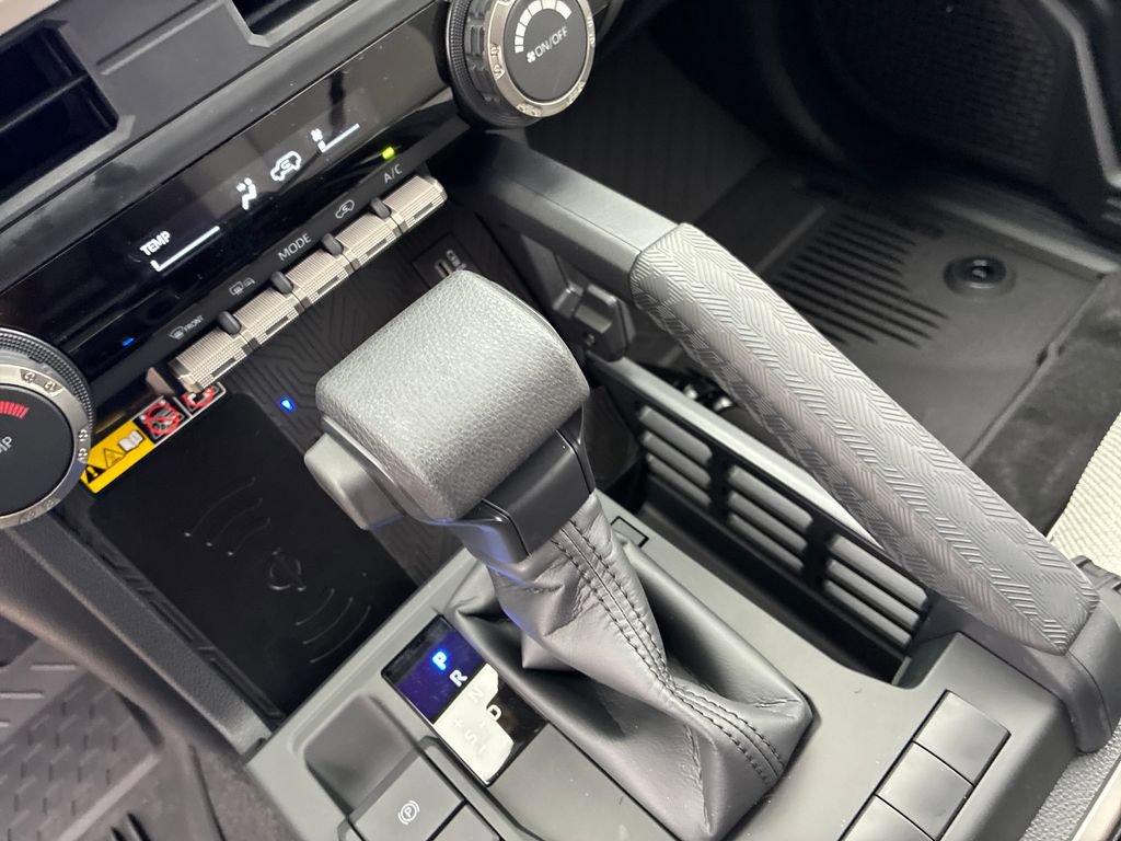 New 2026 Toyota 4Runner SR5 AWD/4WD image 26