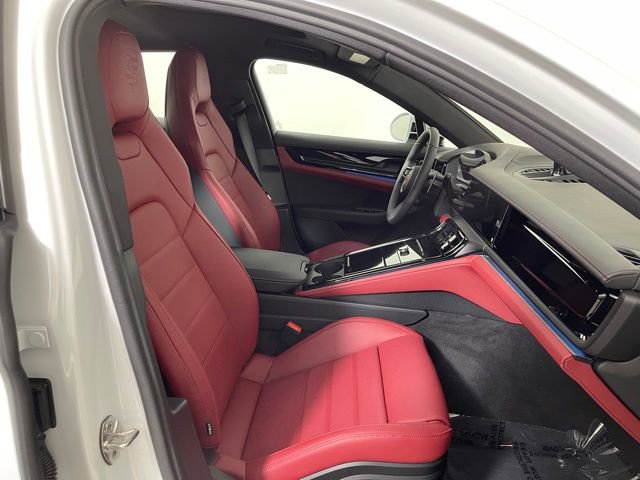 New 2026 Porsche Panamera image 25