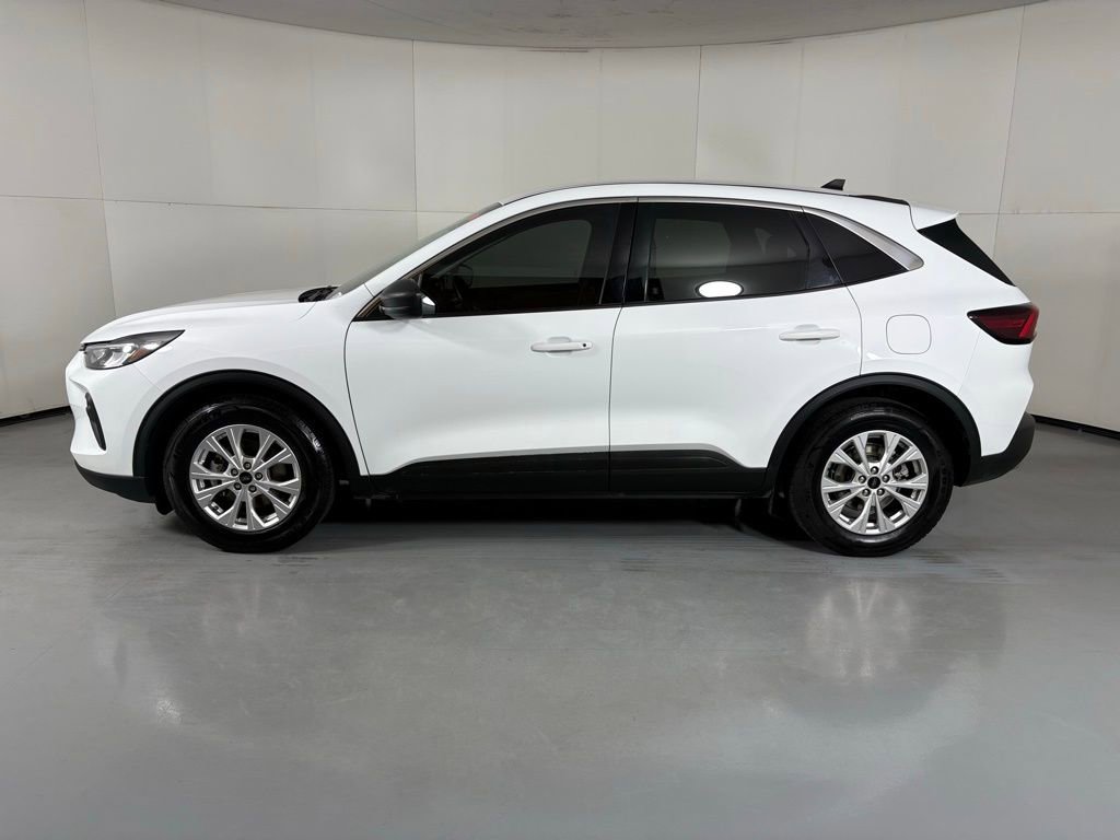 Used 2024 Ford Escape Active FWD image 5