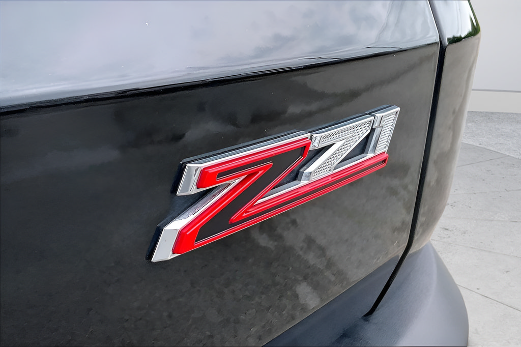 Used 2025 Chevrolet Traverse Z71 AWD/4WD image 33