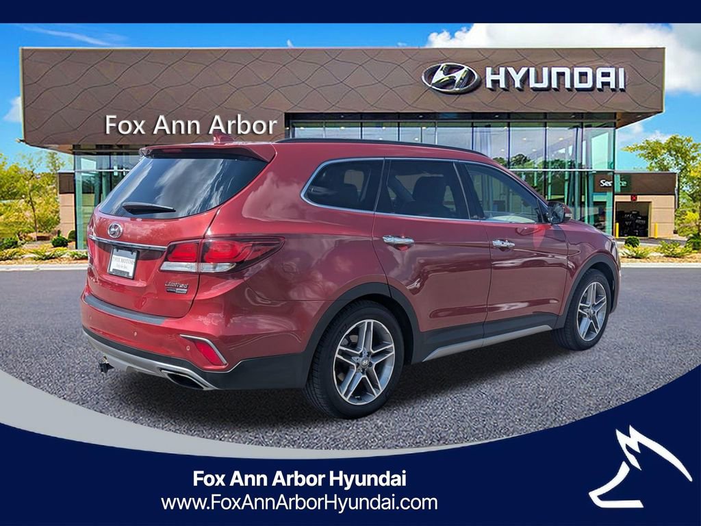 Used 2017 Hyundai Santa Fe Limited w/ Cargo Package image 5