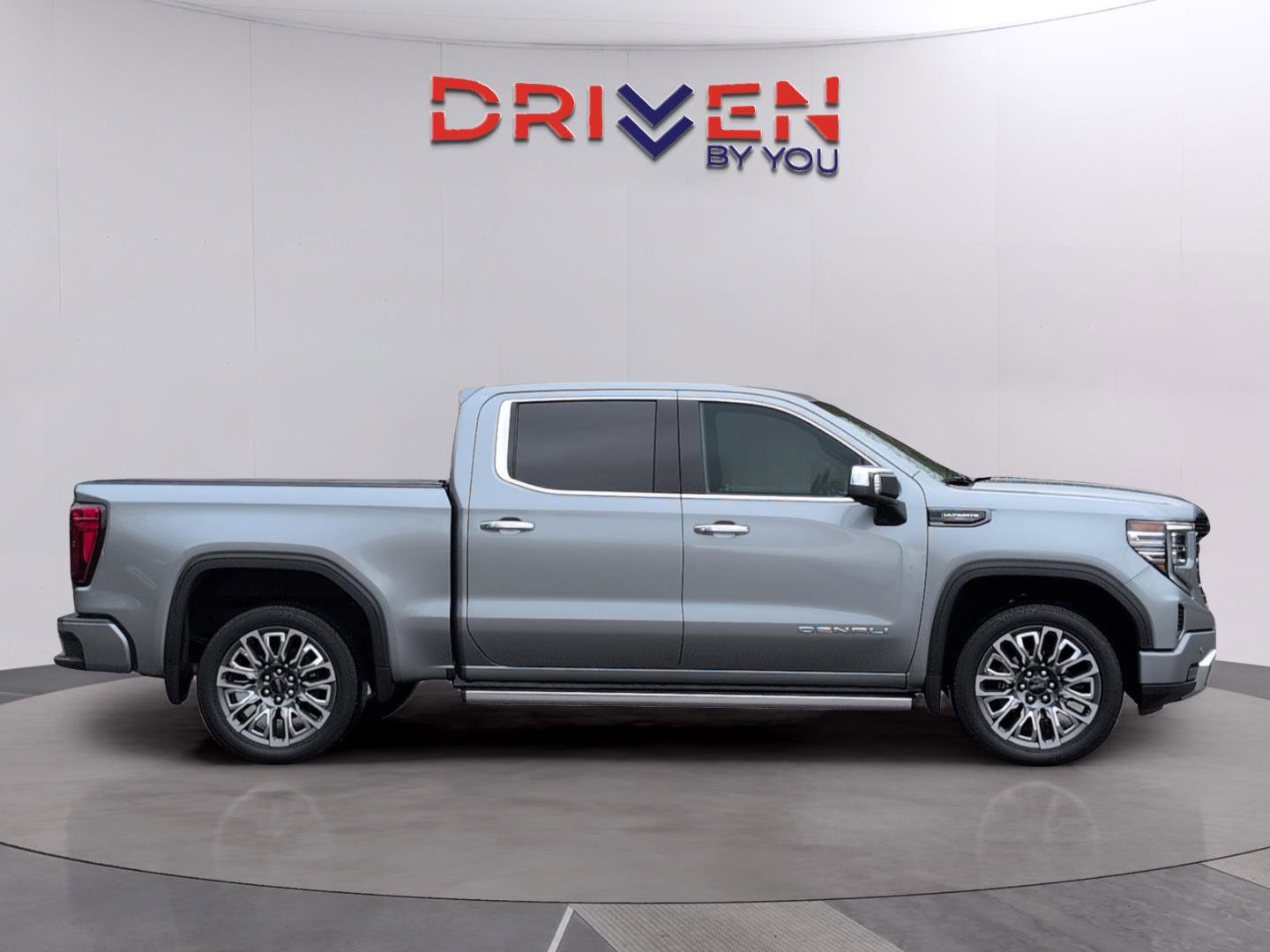 Used 2024 GMC Sierra 1500 Denali Ultimate image 6