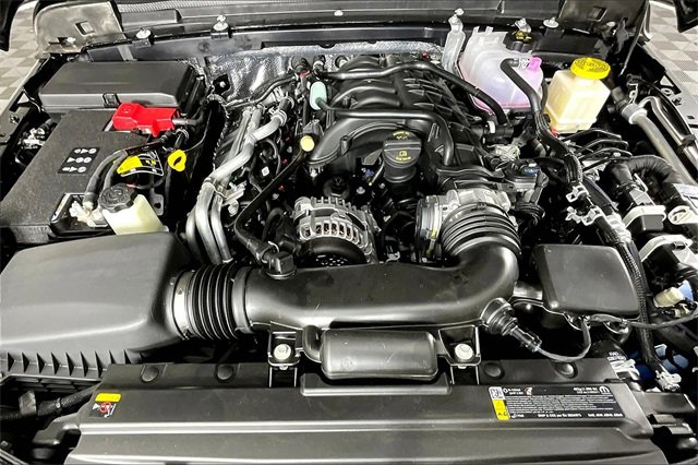 New 2025 Jeep Gladiator Sport image 2