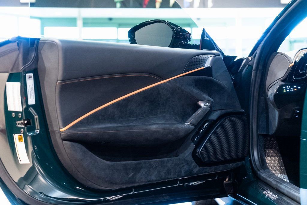 Certified 2022 Ferrari Roma image 23