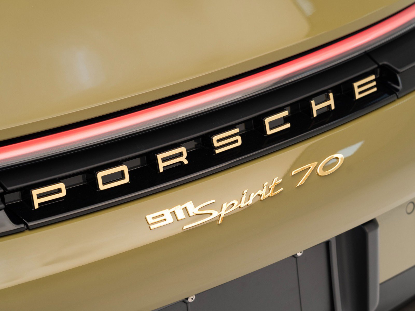 Certified 2026 Porsche 911 GTS image 15