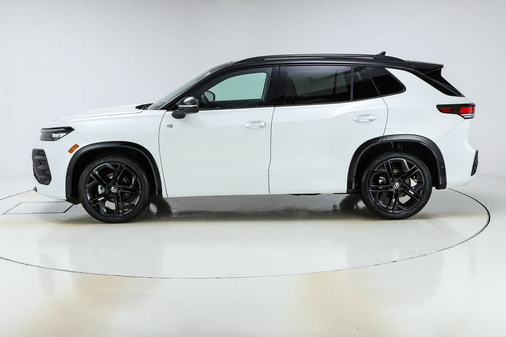 New 2026 Volkswagen Tiguan SE R-Line image 41