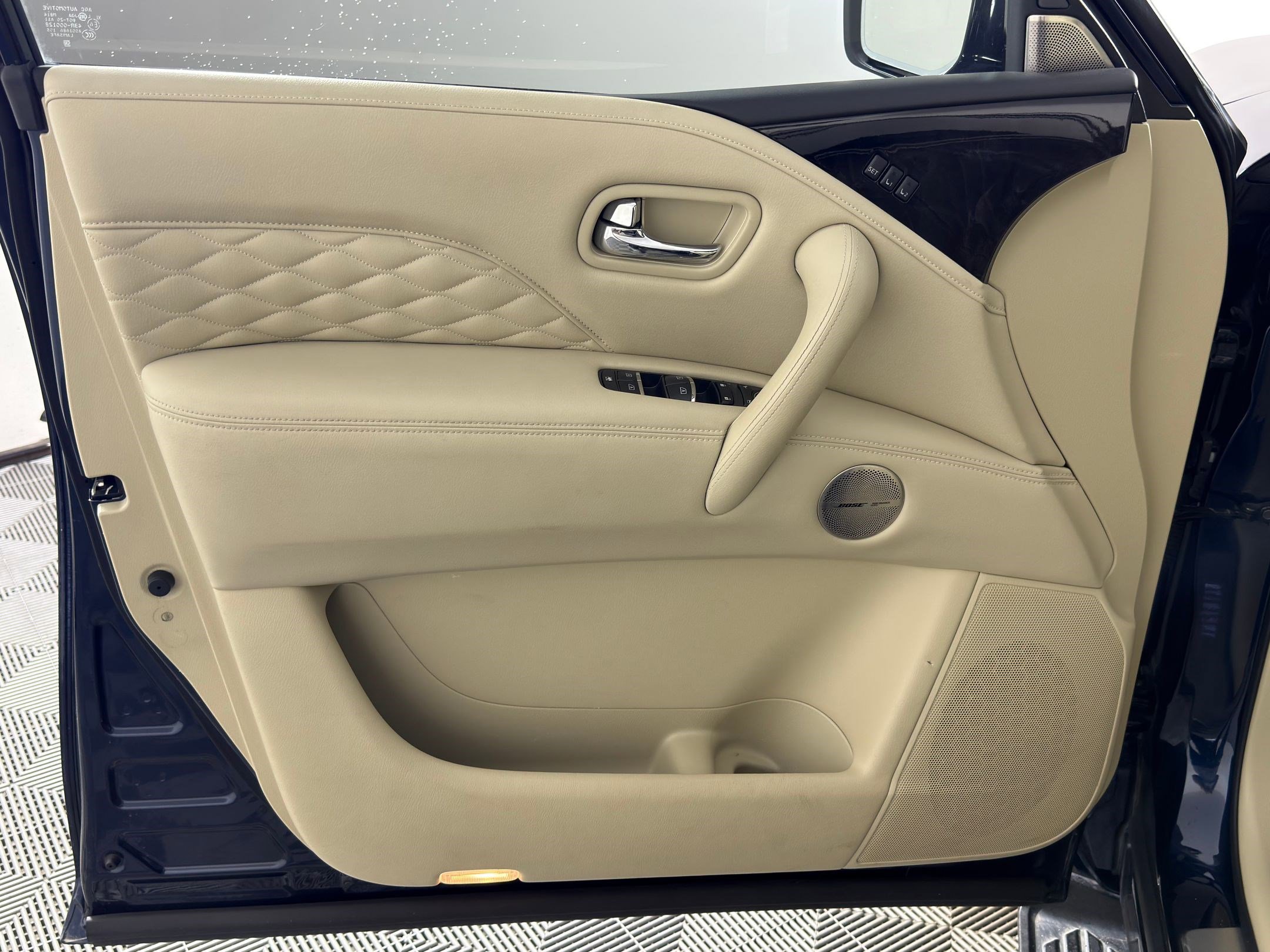 Used 2020 INFINITI QX80 Luxe w/ Sensory Package image 20