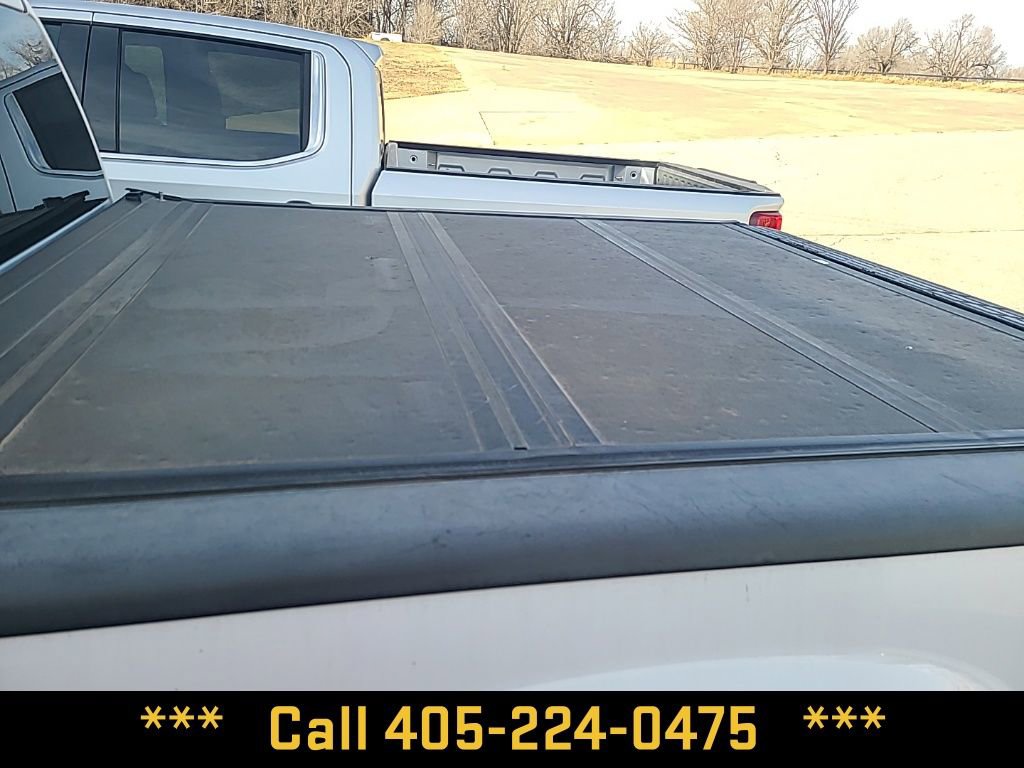 Used 2010 GMC Sierra 1500 SLE w/ Texas Edition image 8