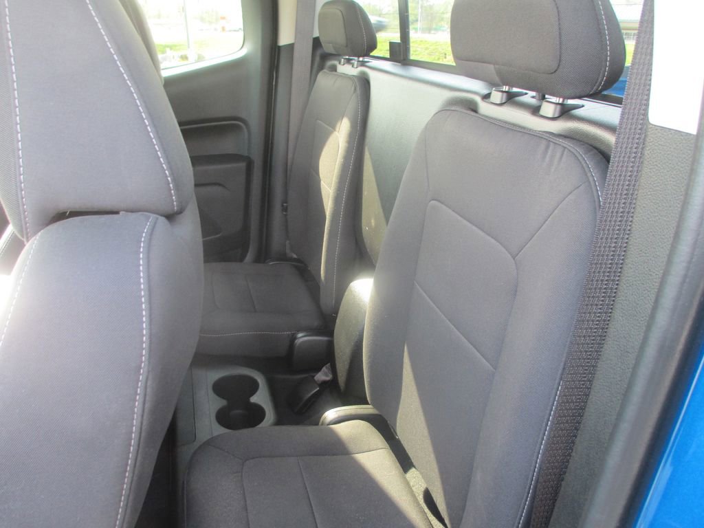 Used 2022 GMC Canyon Elevation image 17