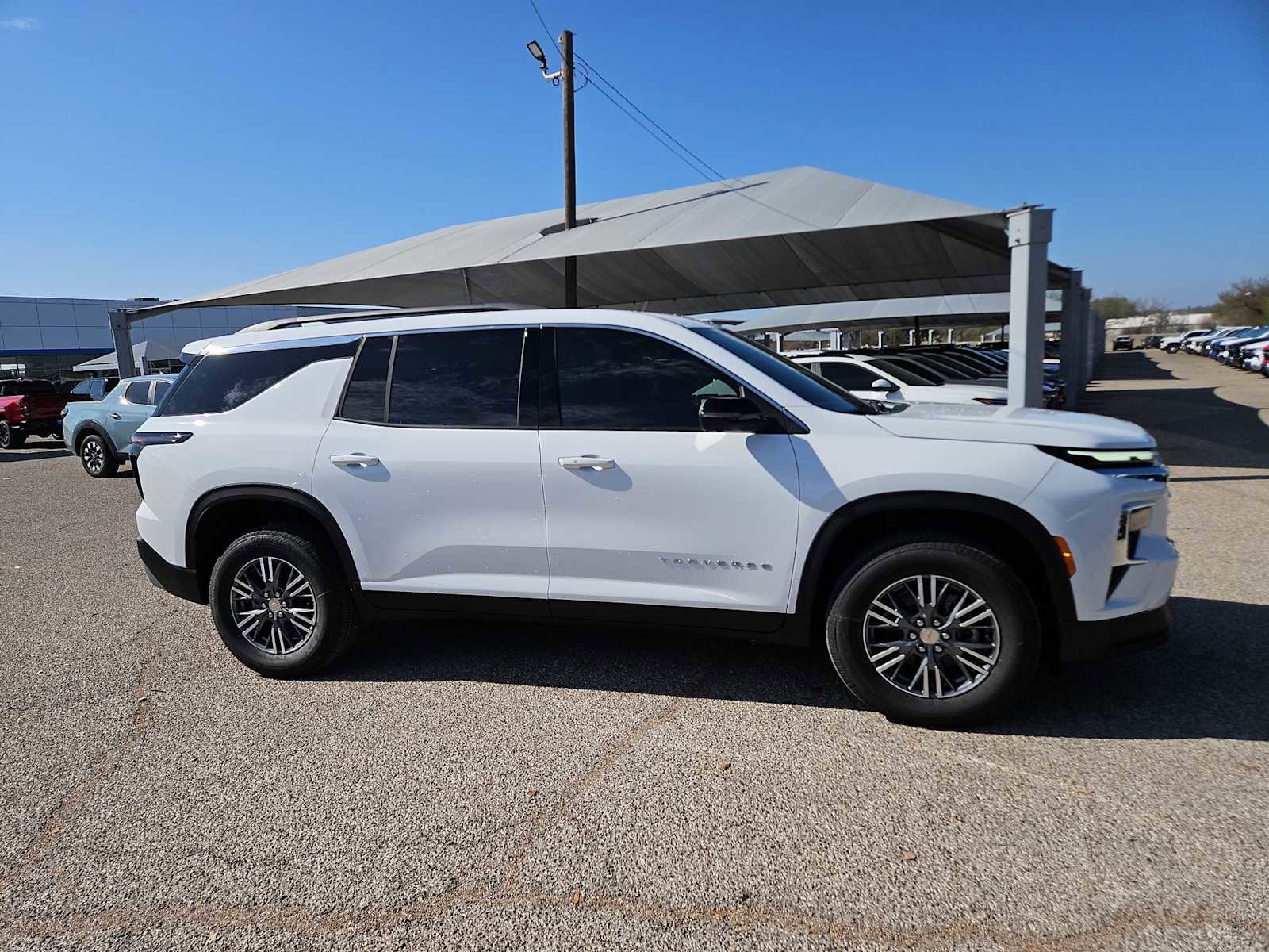 New 2026 Chevrolet Traverse LT w/ Driver Confidence Package image 9