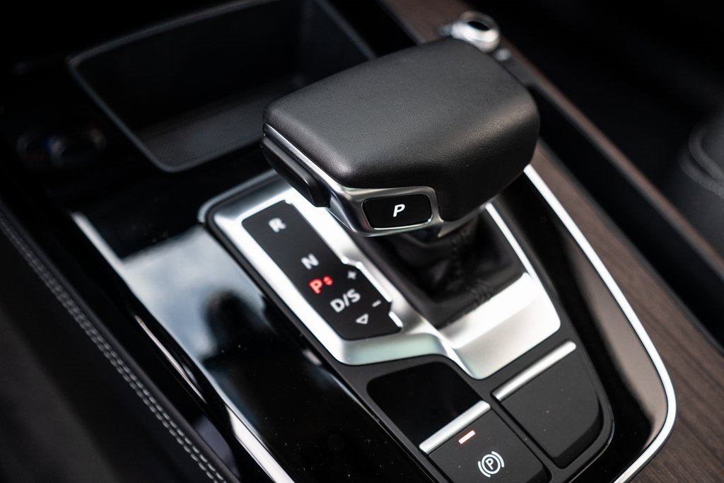 Used 2022 Audi Q5 2.0T Premium Plus w/ Premium Plus Package image 32