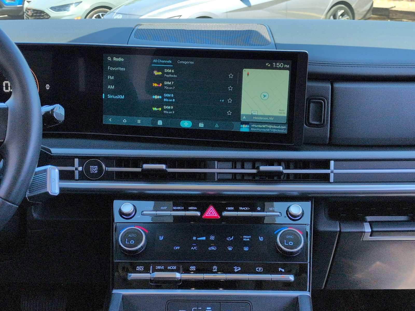 Certified 2025 Hyundai Santa Fe XRT AWD/4WD image 29