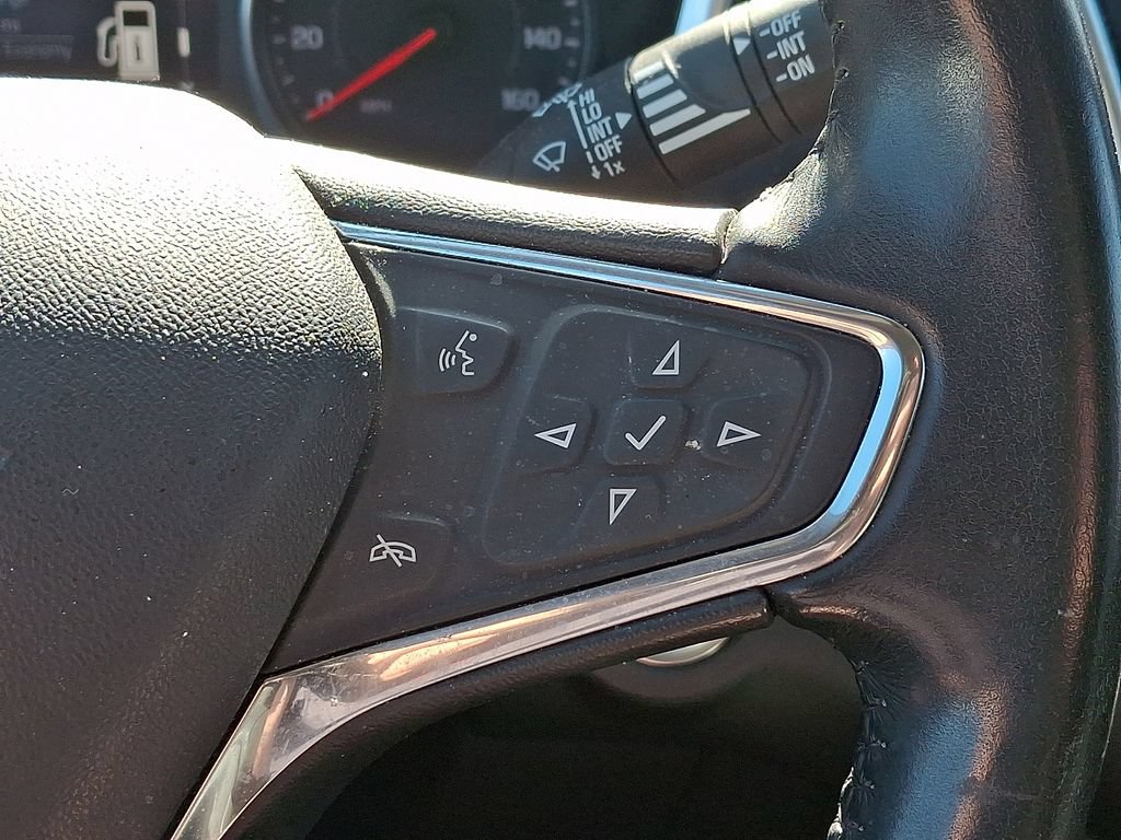 Used 2021 Chevrolet Equinox LT FWD image 22