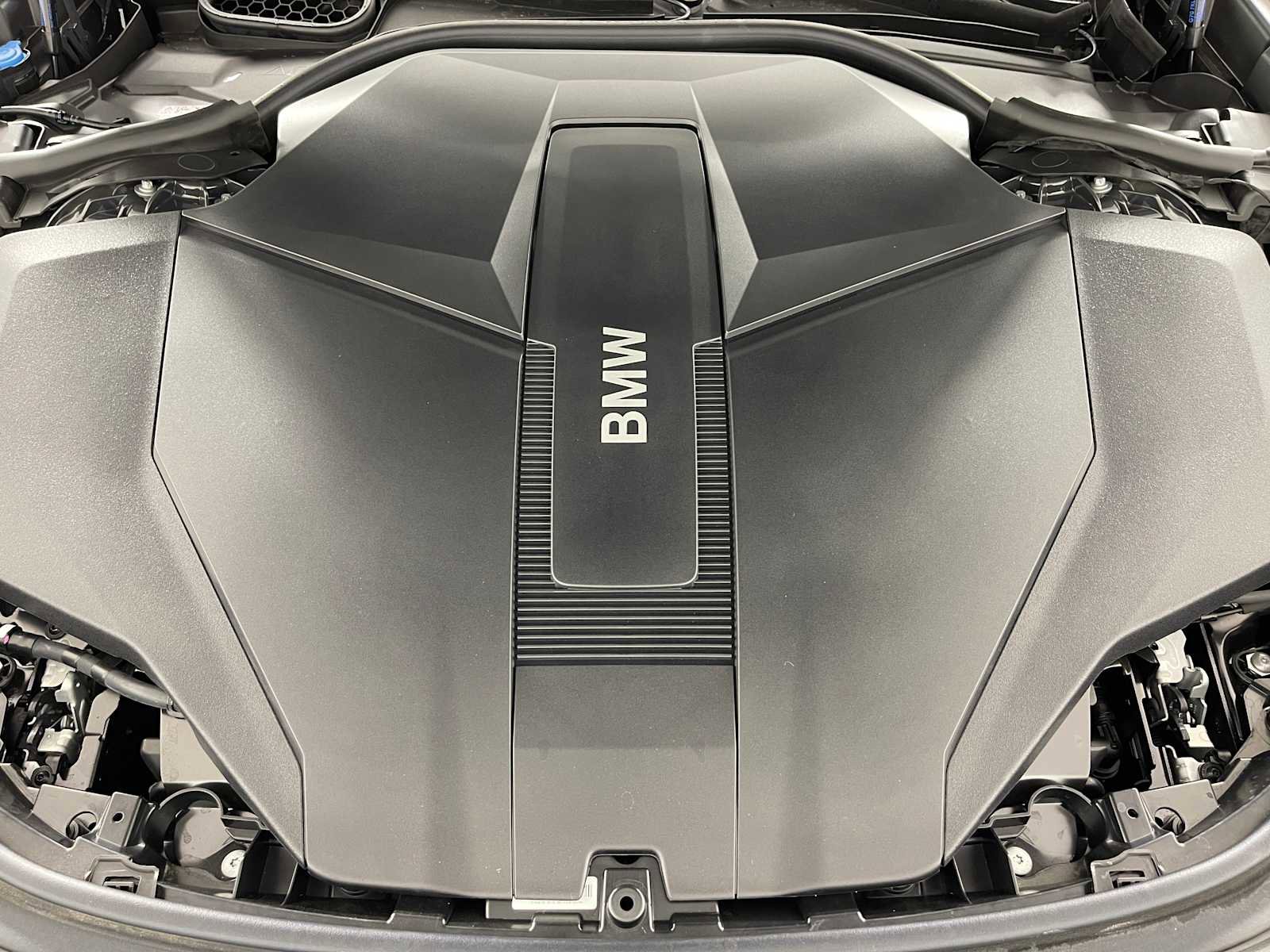 New 2026 BMW i7 xDrive60 w/ Executive Package image 34