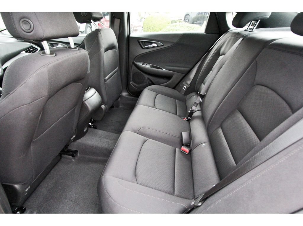 Used 2024 Chevrolet Malibu RS FWD image 7