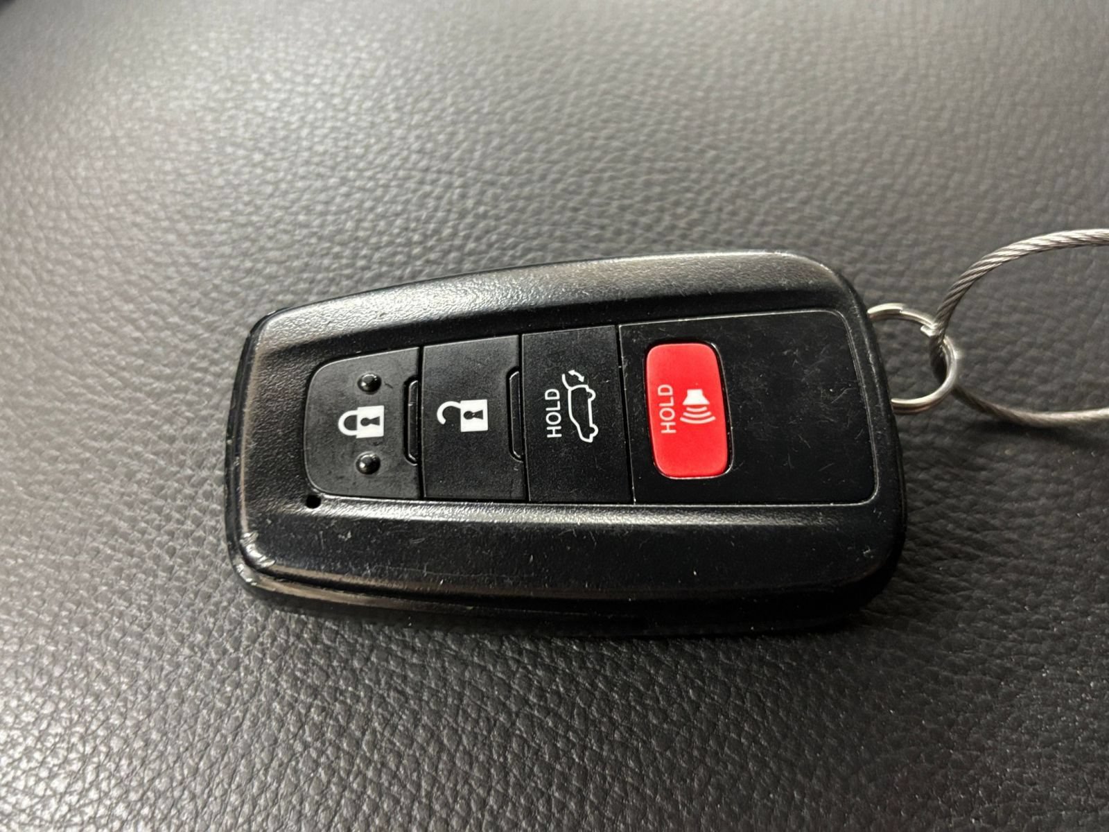 Used 2025 Toyota RAV4 XLE w/ Convenience Package AWD/4WD image 20