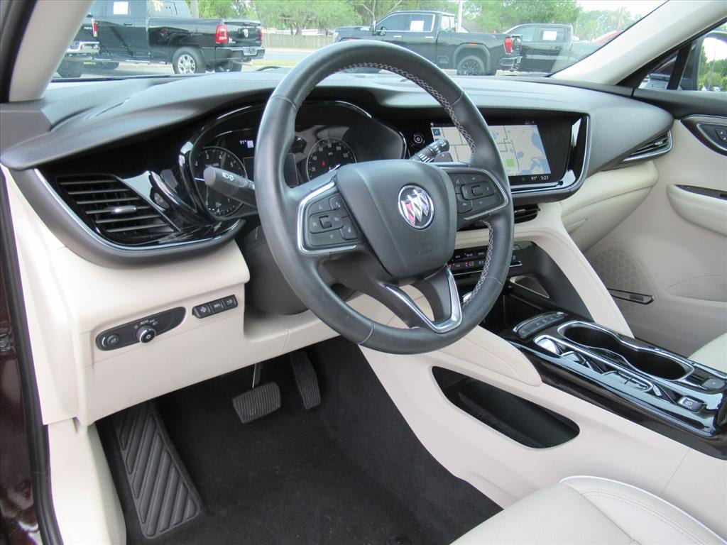 Used 2023 Buick Envision Avenir FWD image 17