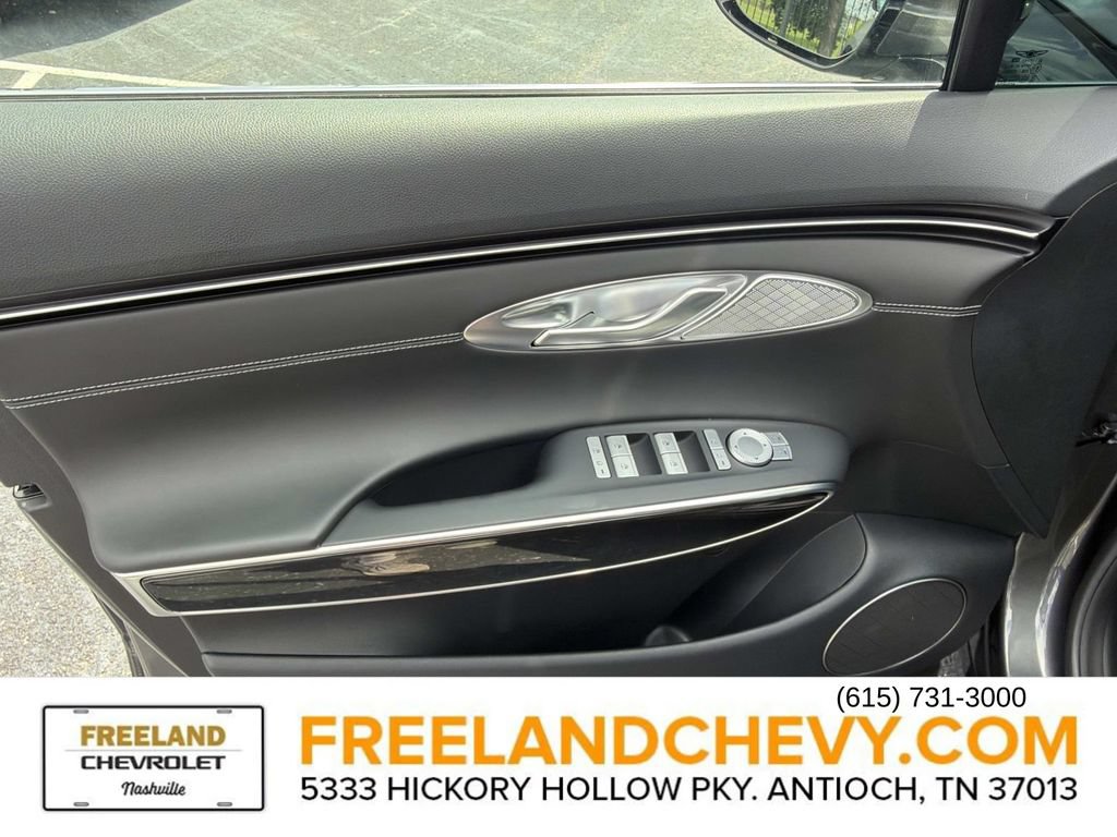Used 2022 Genesis GV70 2.5T AWD/4WD image 20