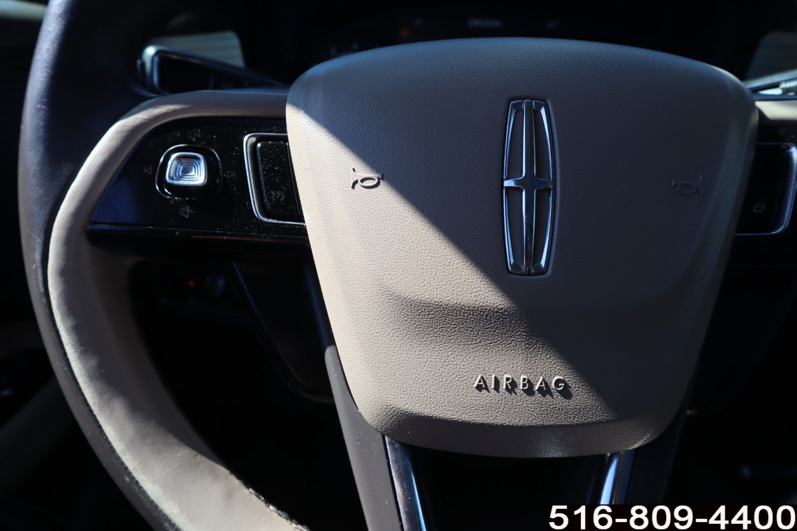 Used 2020 Lincoln Corsair AWD w/ Premium Package image 21