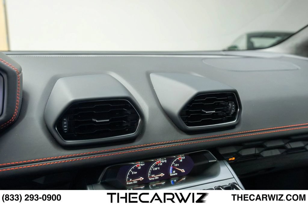 Used 2016 Lamborghini Huracan LP 580-2 RWD image 62