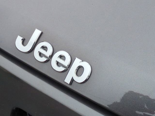 Used 2015 Jeep Patriot High Altitude image 28