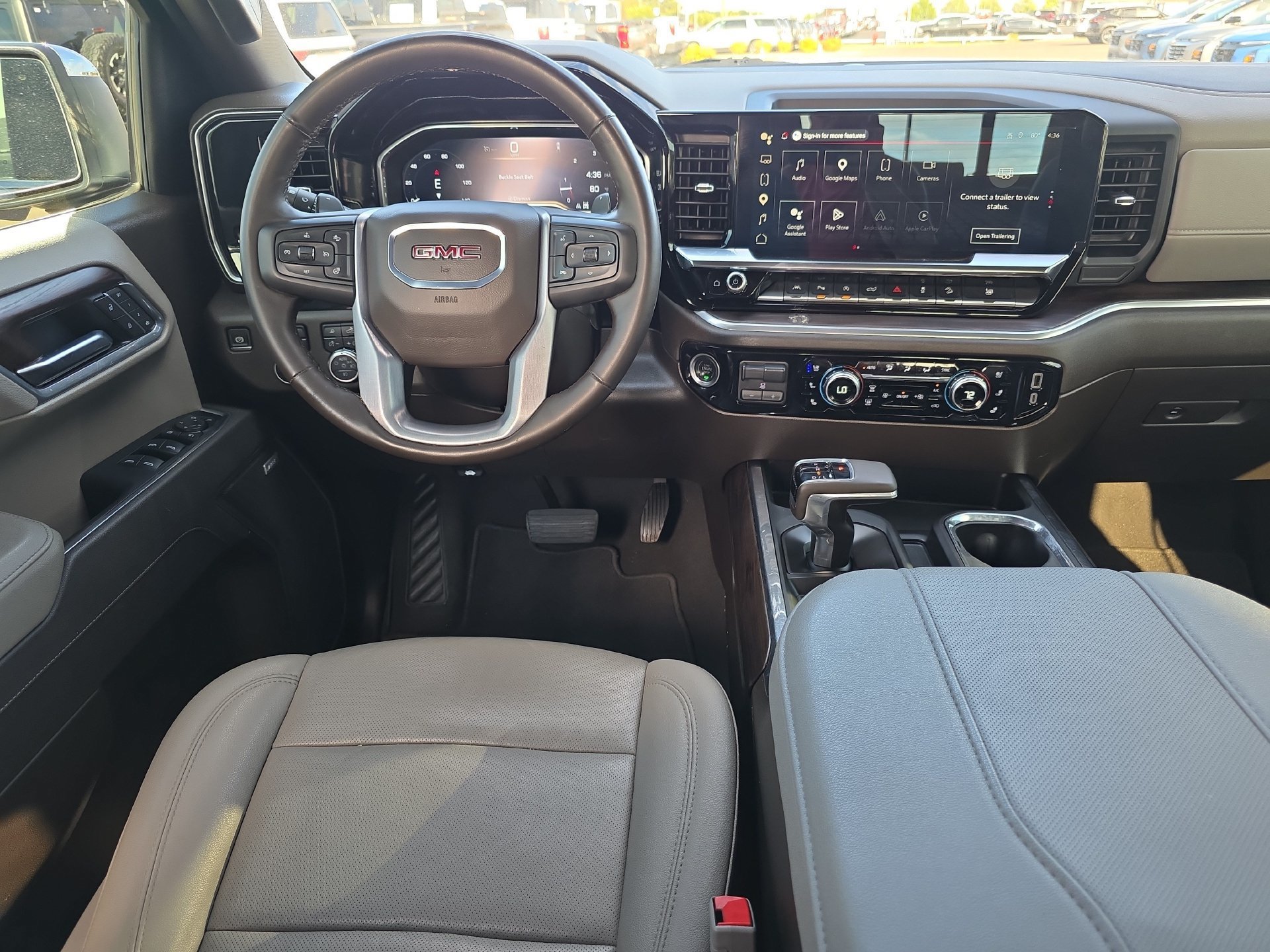 Used 2025 GMC Sierra 1500 SLT w/ SLT Premium Plus Package AWD/4WD image 13