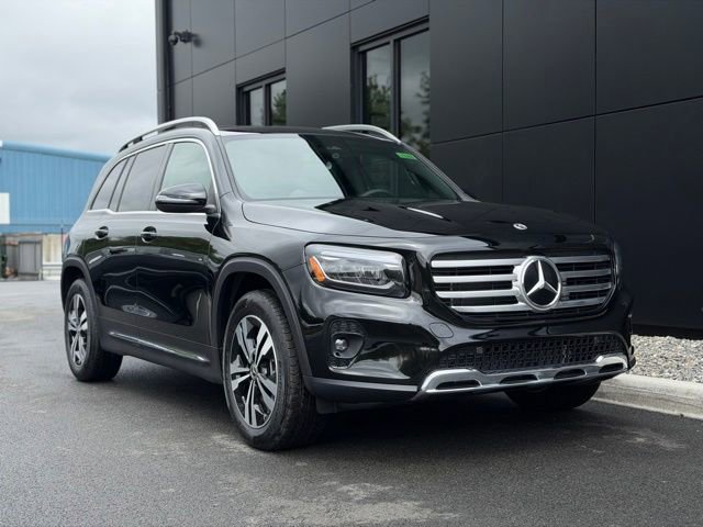 Used 2026 Mercedes-Benz GLB 250 4MATIC image 9