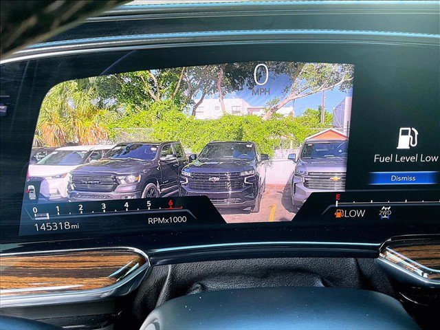 Used 2021 Cadillac Escalade ESV Premium Luxury w/ Driver Assist Tech Package AWD/4WD image 22