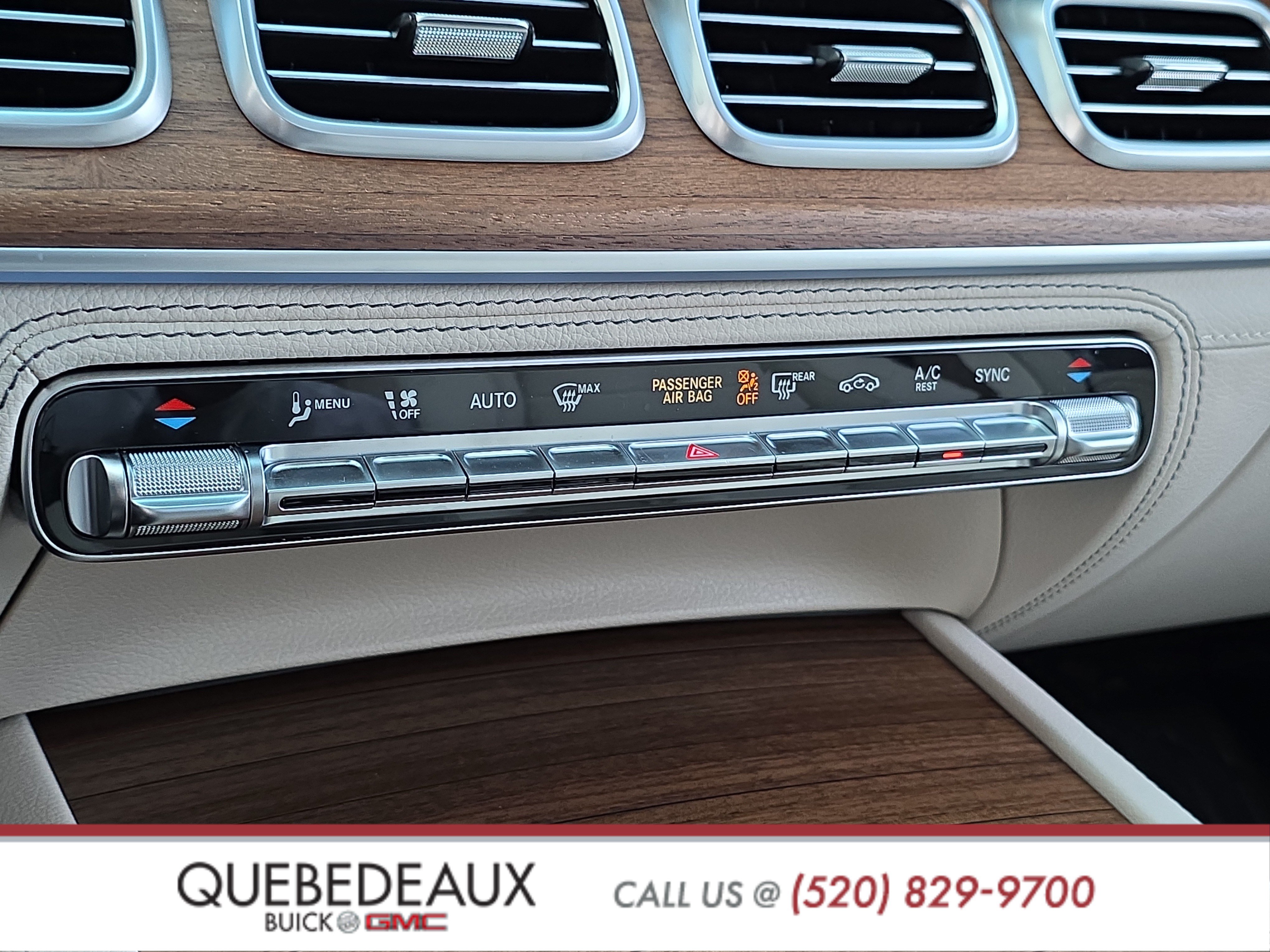 Used 2025 Mercedes-Benz GLE 350 4MATIC image 23