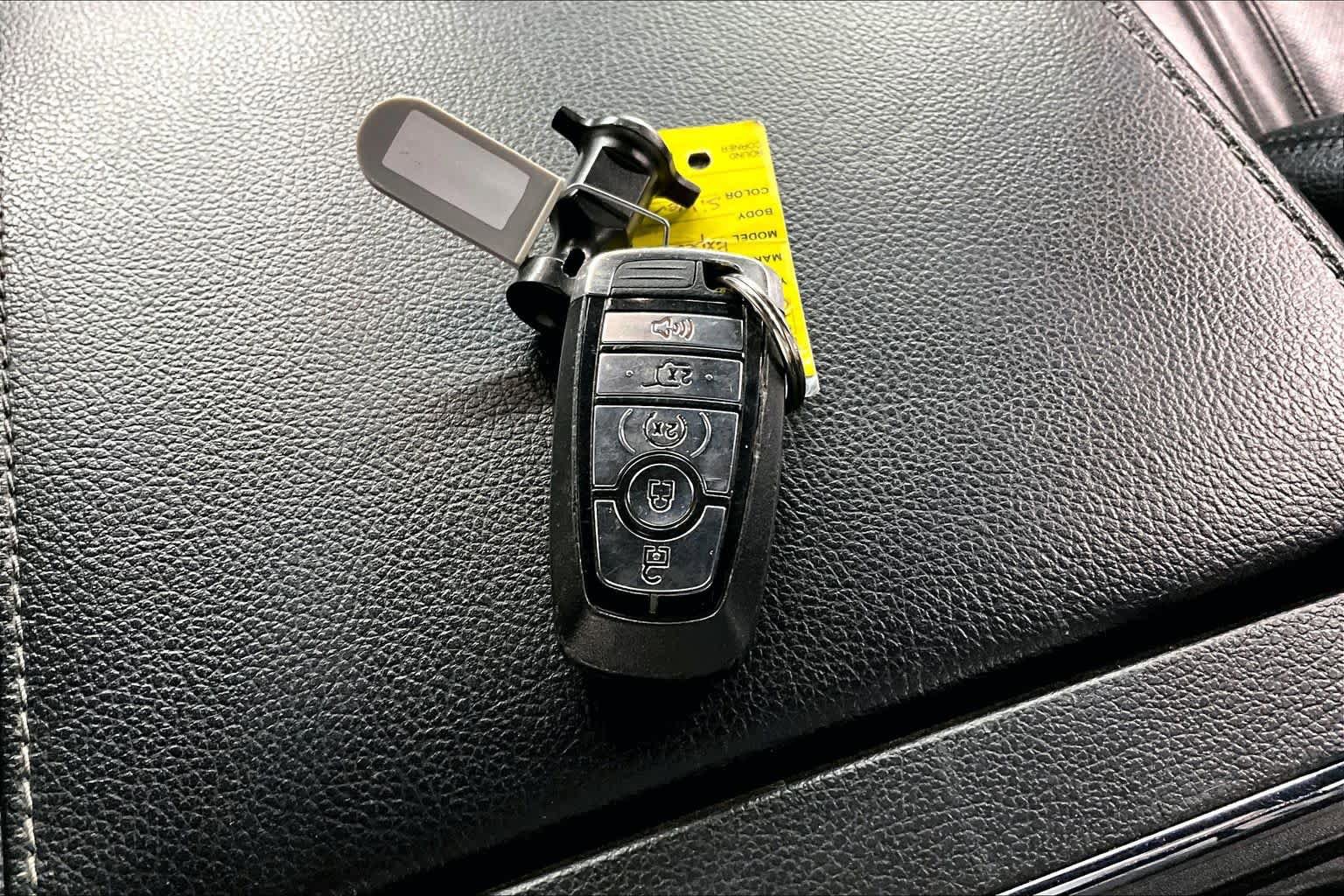 Used 2018 Ford Expedition Limited AWD/4WD image 14