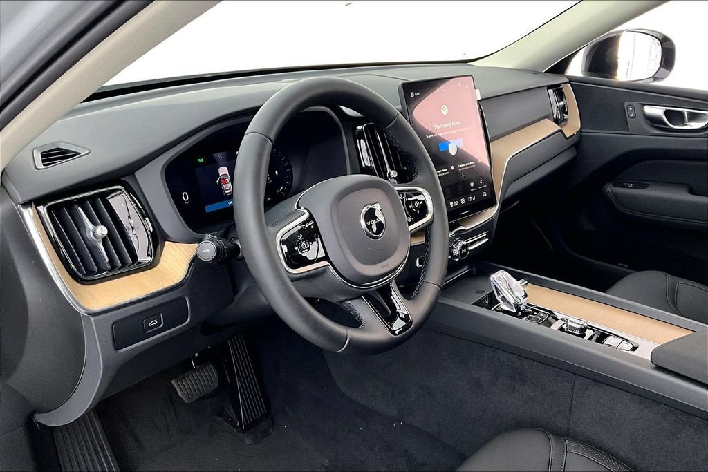 New 2026 Volvo XC60 B5 Core w/ Climate Package AWD/4WD image 19