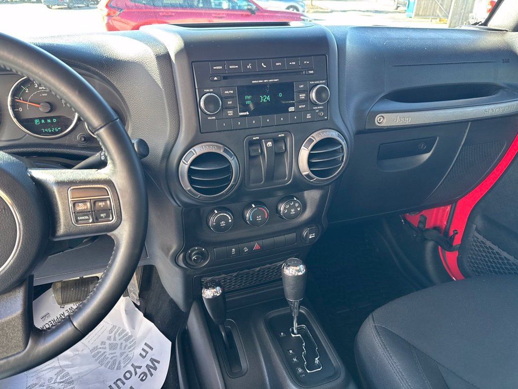 Used 2018 Jeep Wrangler Sport AWD/4WD image 17