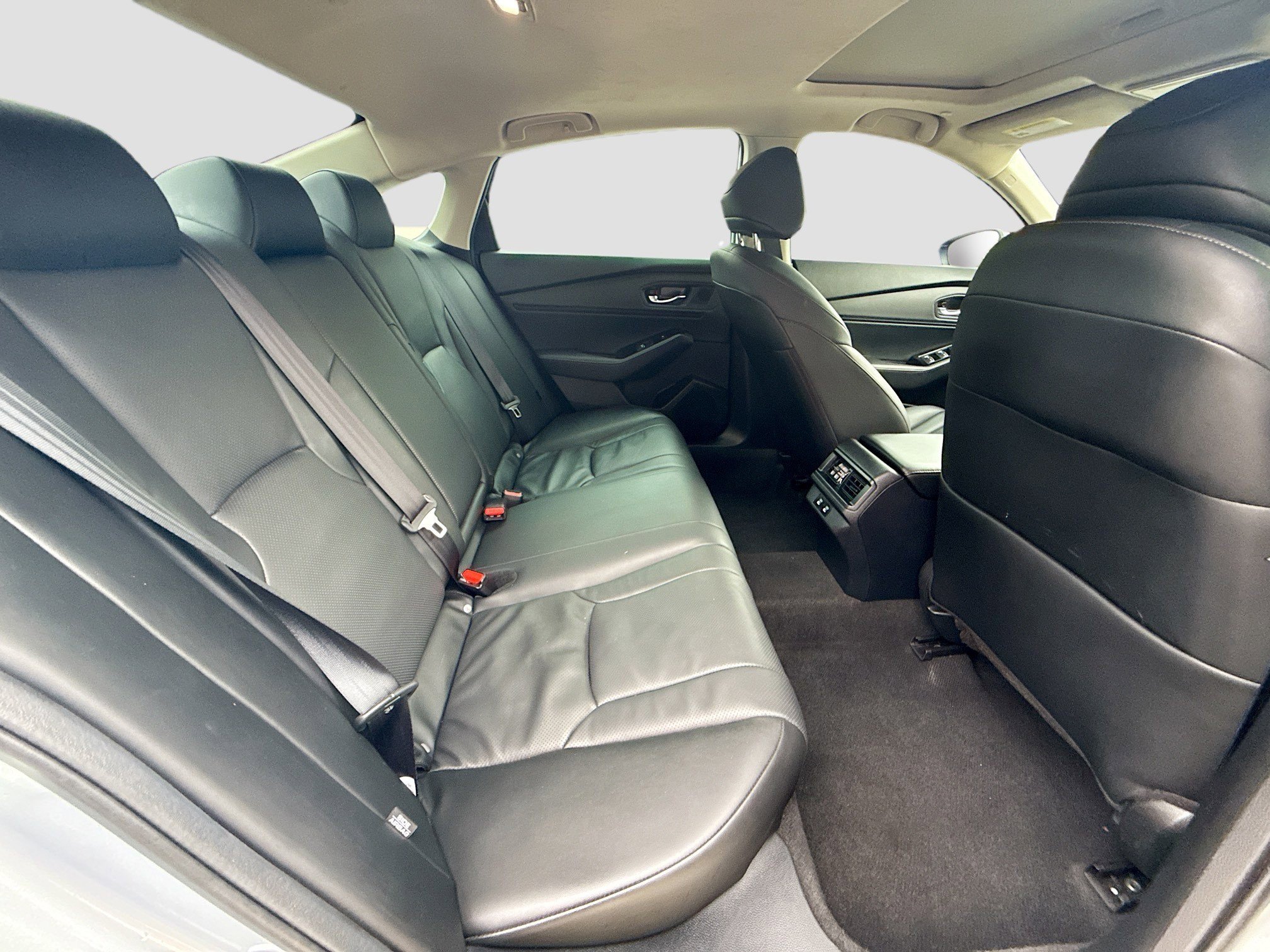 Certified 2025 Honda Accord Touring image 29