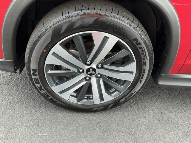 Used 2025 Mitsubishi Outlander Sport SE image 11