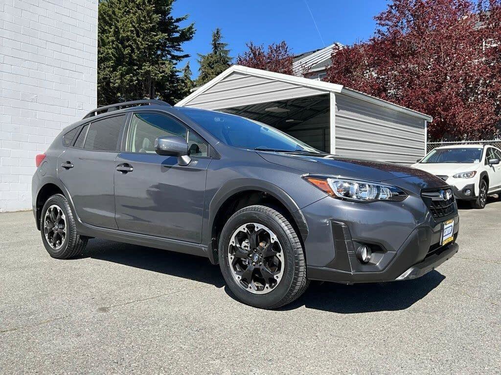 Used 2021 Subaru Crosstrek 2.0i Premium AWD/4WD image 2