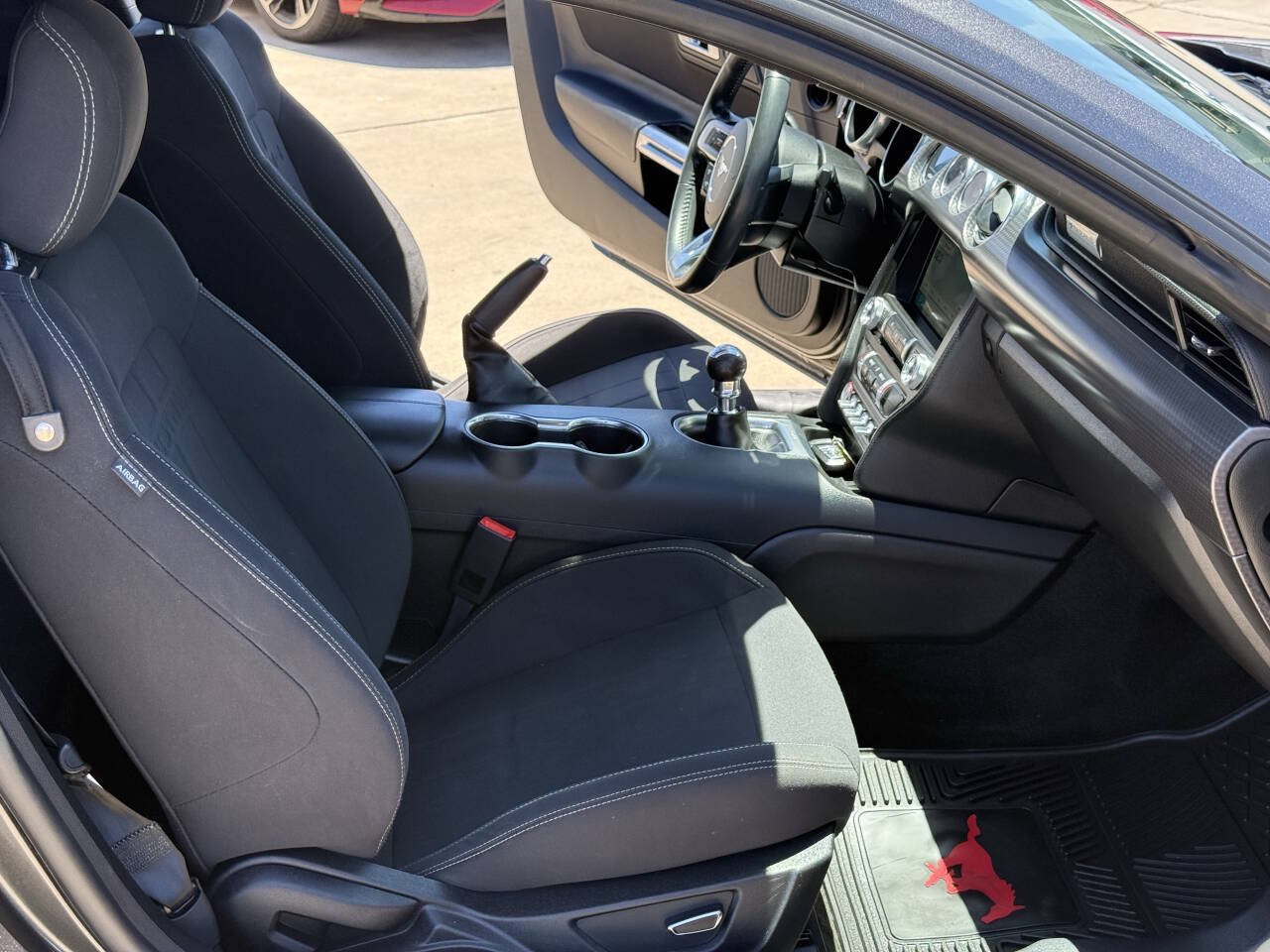 Used 2018 Ford Mustang GT w/ GT Performance Package RWD image 24
