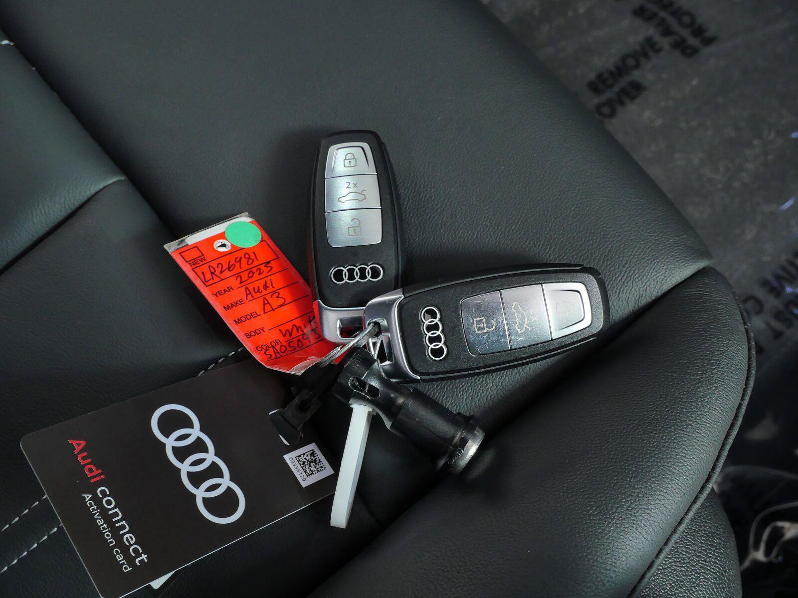 Used 2025 Audi A3 2.0T Premium w/ Convenience Package AWD/4WD image 37