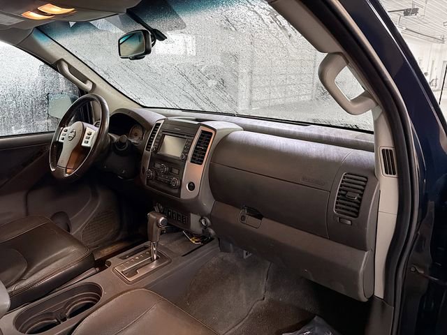 Used 2016 Nissan Frontier PRO-4X AWD/4WD image 12