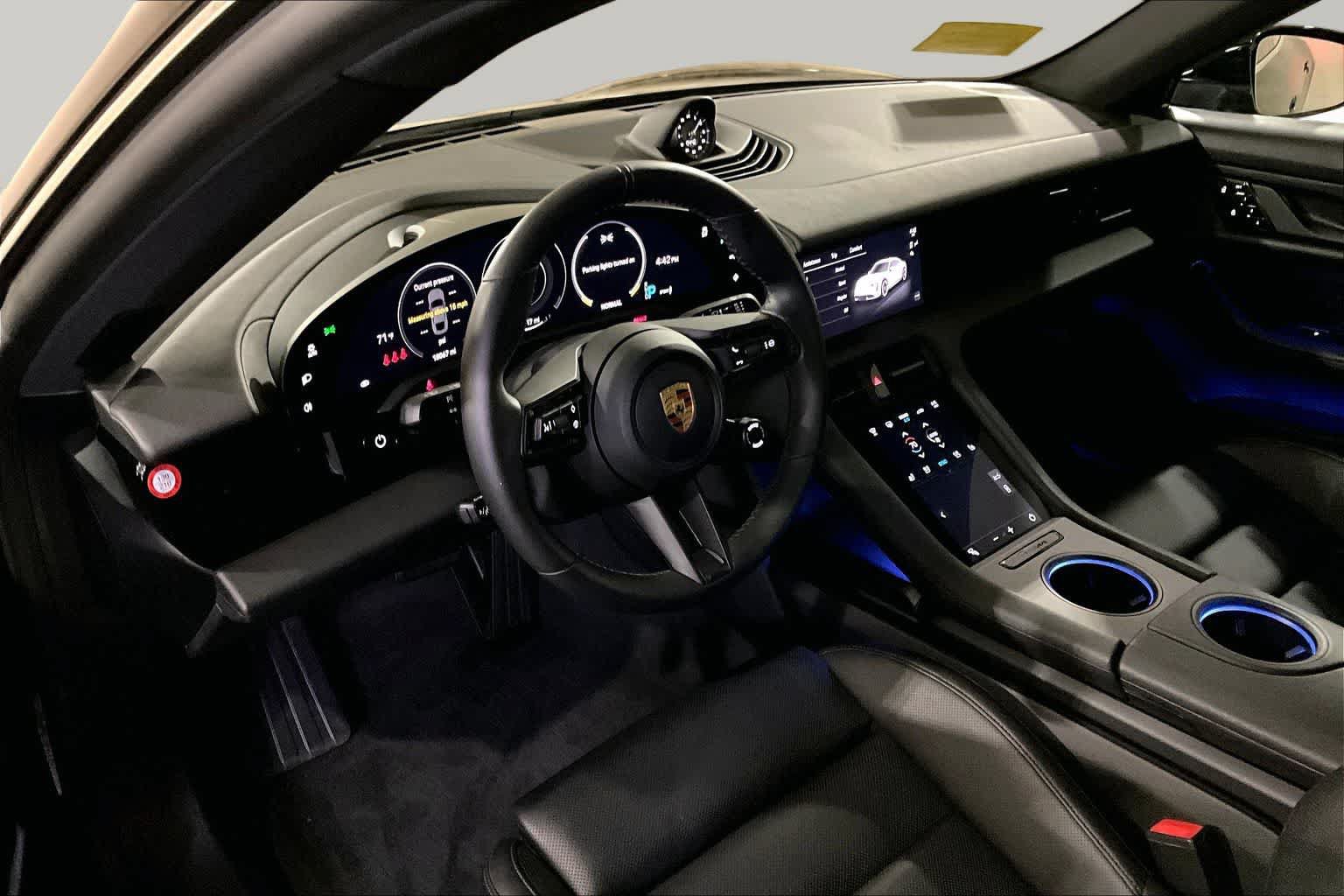 Used 2020 Porsche Taycan 4S AWD/4WD image 17
