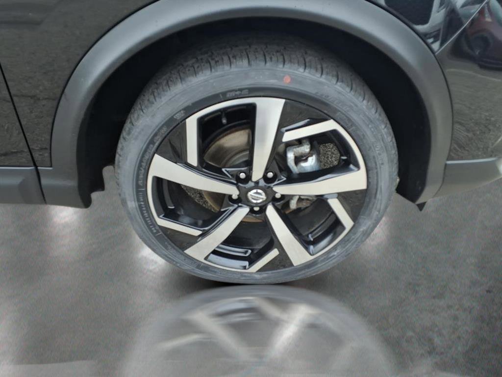 Used 2022 Nissan Rogue Sport SL w/ Premium Package image 10