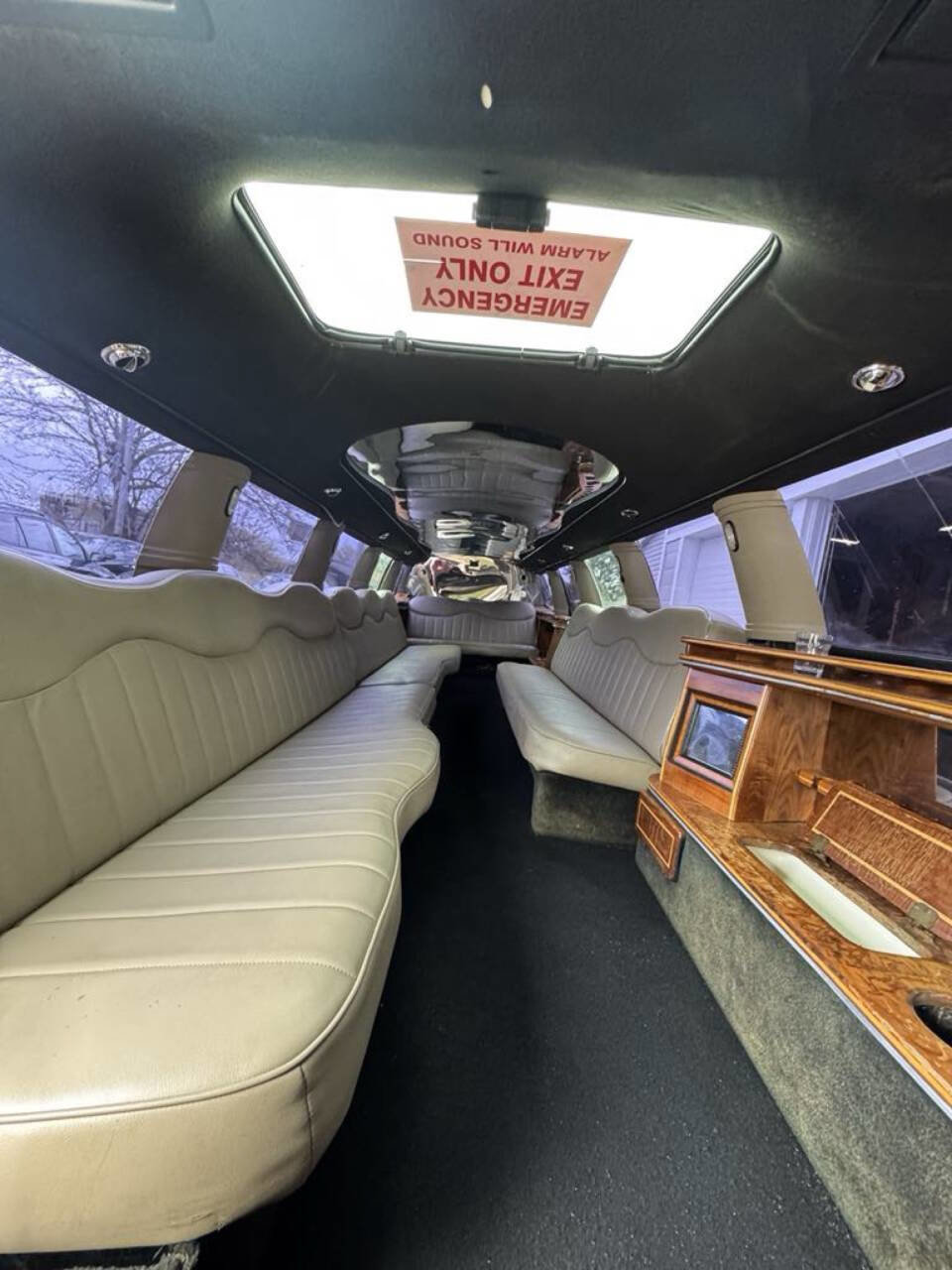 Used 2002 Ford Excursion XLT image 5