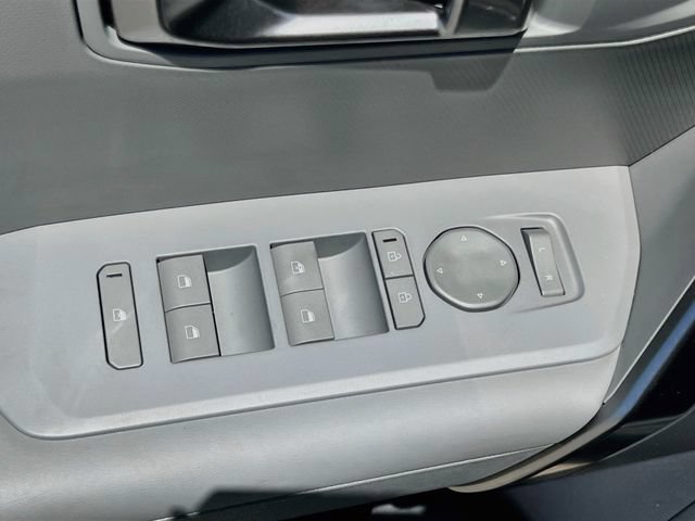 New 2027 Kia Seltos S FWD image 17