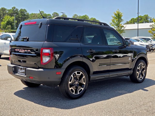 Used 2023 Ford Bronco Sport Outer Banks w/ Tech Package AWD/4WD image 5