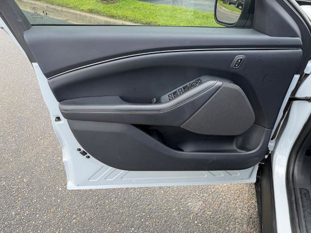 Certified 2023 Ford Mustang Mach-E Select RWD image 10