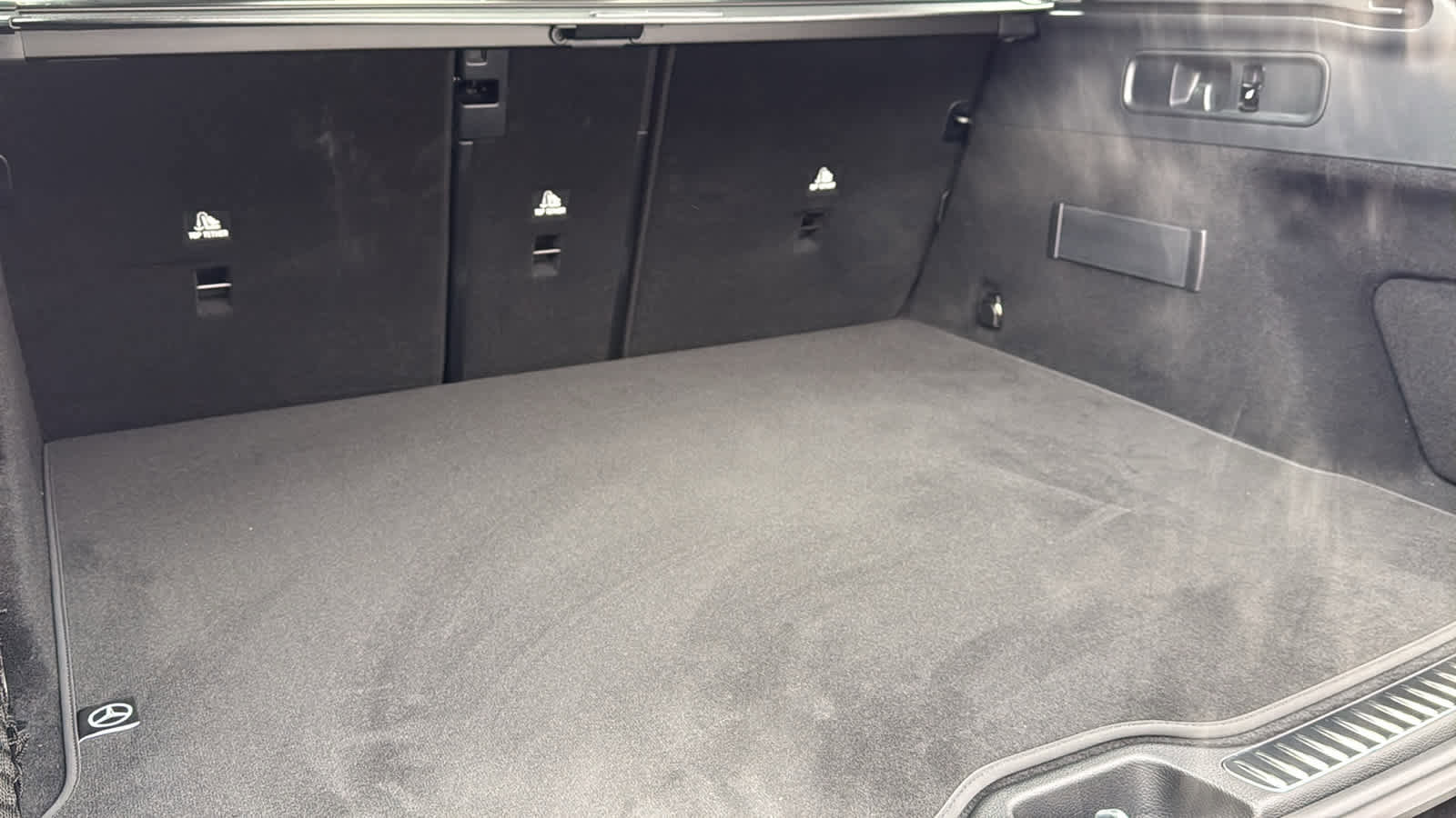 New 2026 Mercedes-Benz GLC 43 AMG 4MATIC image 34