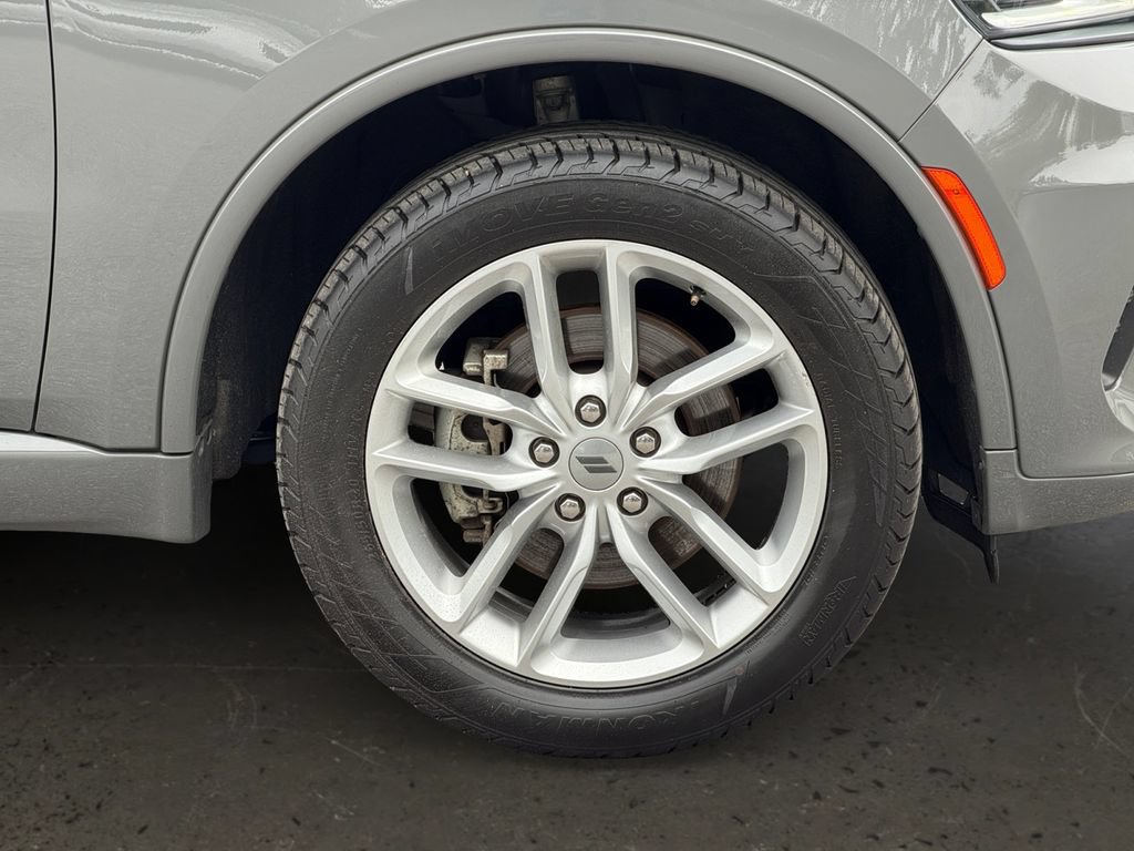 Used 2024 Dodge Durango GT AWD/4WD image 10