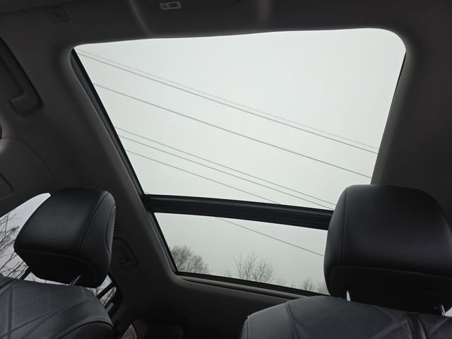 Used 2023 Toyota Highlander Platinum image 22