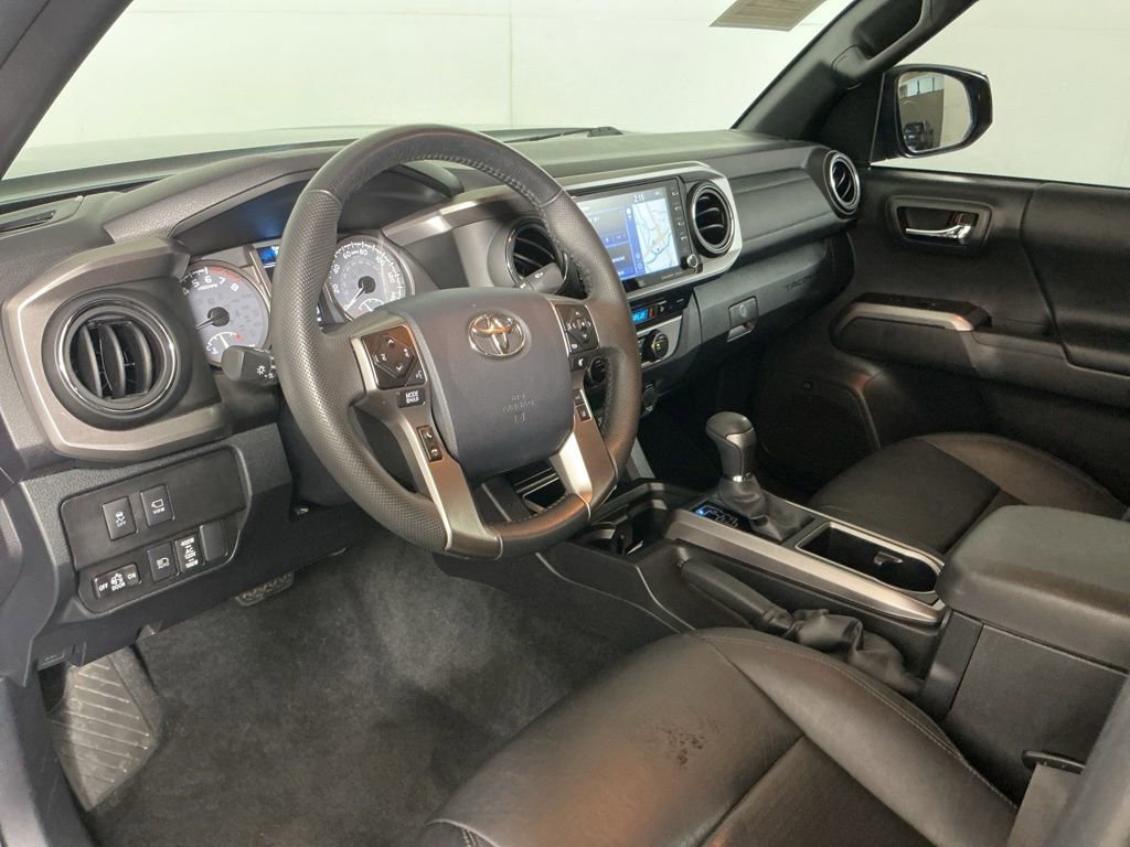 Used 2023 Toyota Tacoma Limited image 20