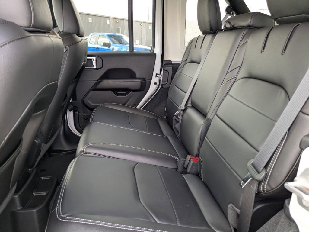 Used 2023 Jeep Wrangler Sahara 4xe image 14