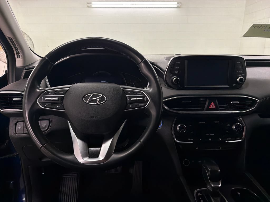 Used 2020 Hyundai Santa Fe SEL w/ Convenience Package FWD image 9